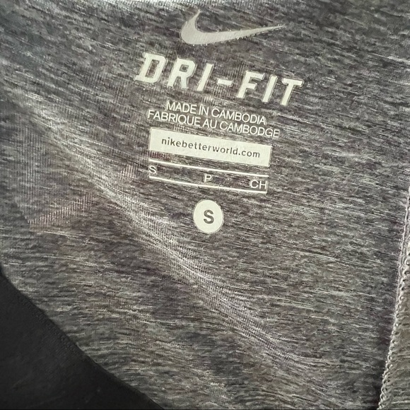 Nike Heather Gray Dri Fit Capri with Black Stripes - Picture 4 of 4